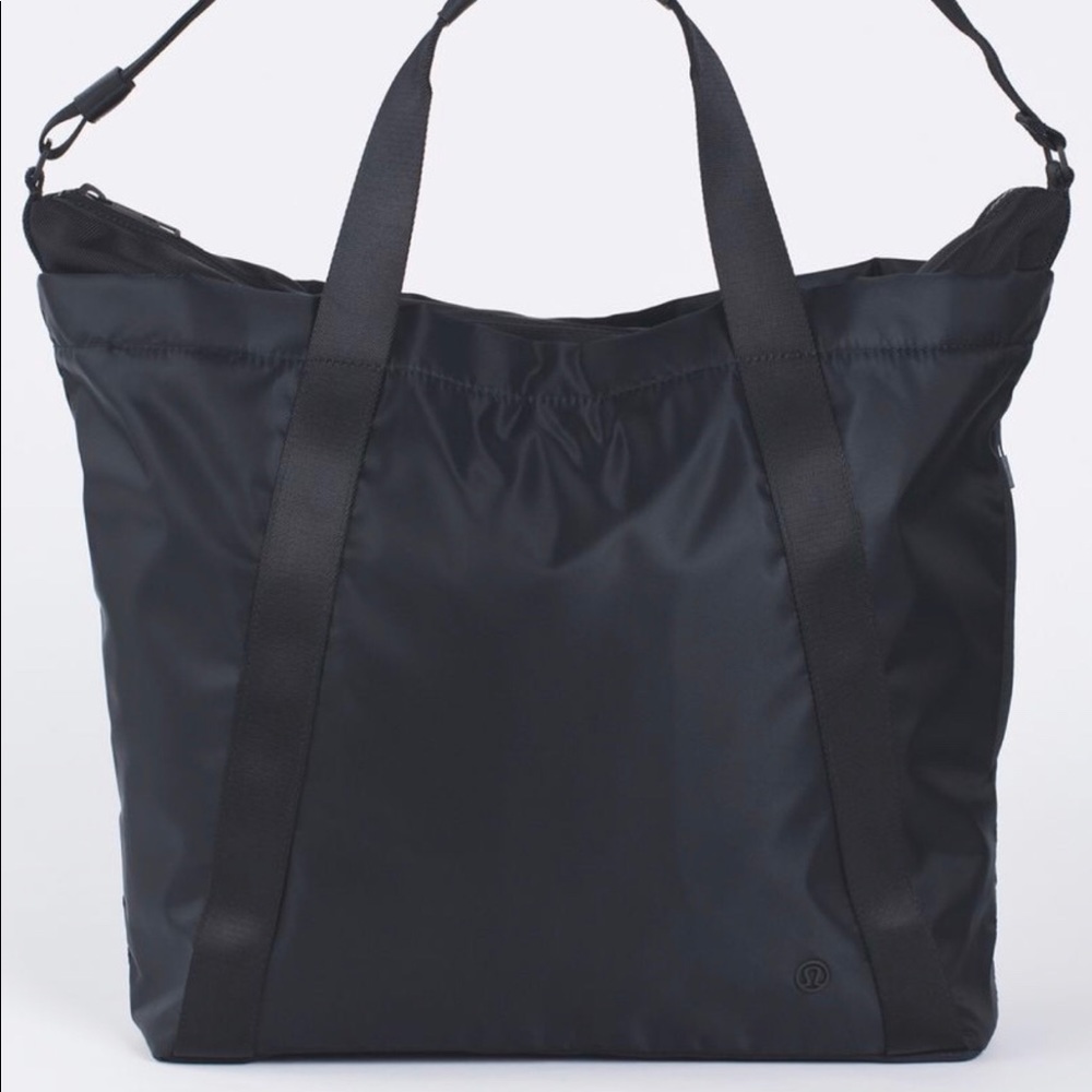 Lululemon Carry The Day Tote